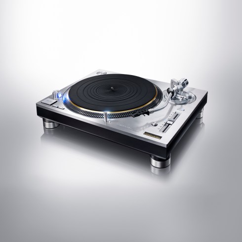 direct-drive-turntable-system-sl-1200gae-3-1